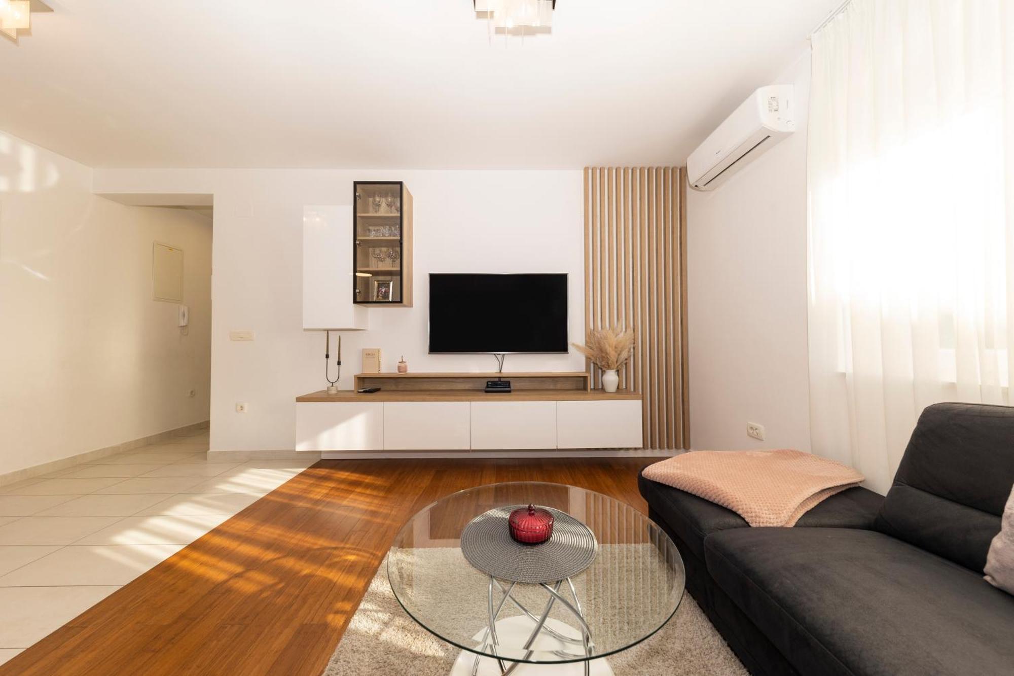 Apartment Matek زادار المظهر الخارجي الصورة